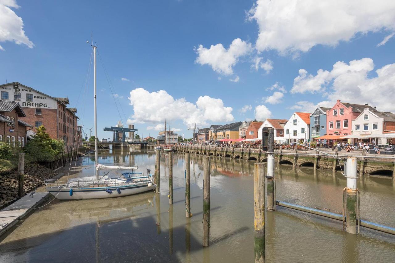 Apartmenthaus Theodor Storm Daemmerstunde Husum  Exterior photo